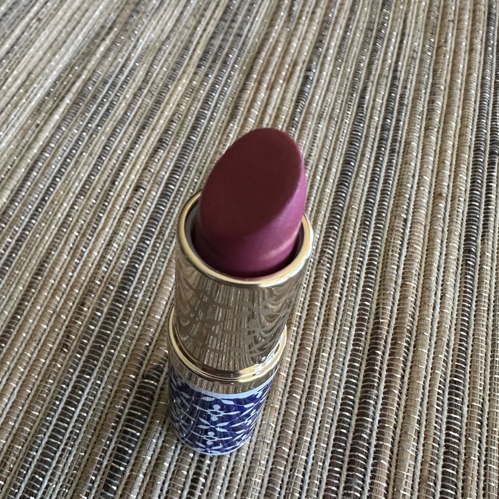 Estée Lauder limited edition lipstick - set of 2 - Picture 6 of 8